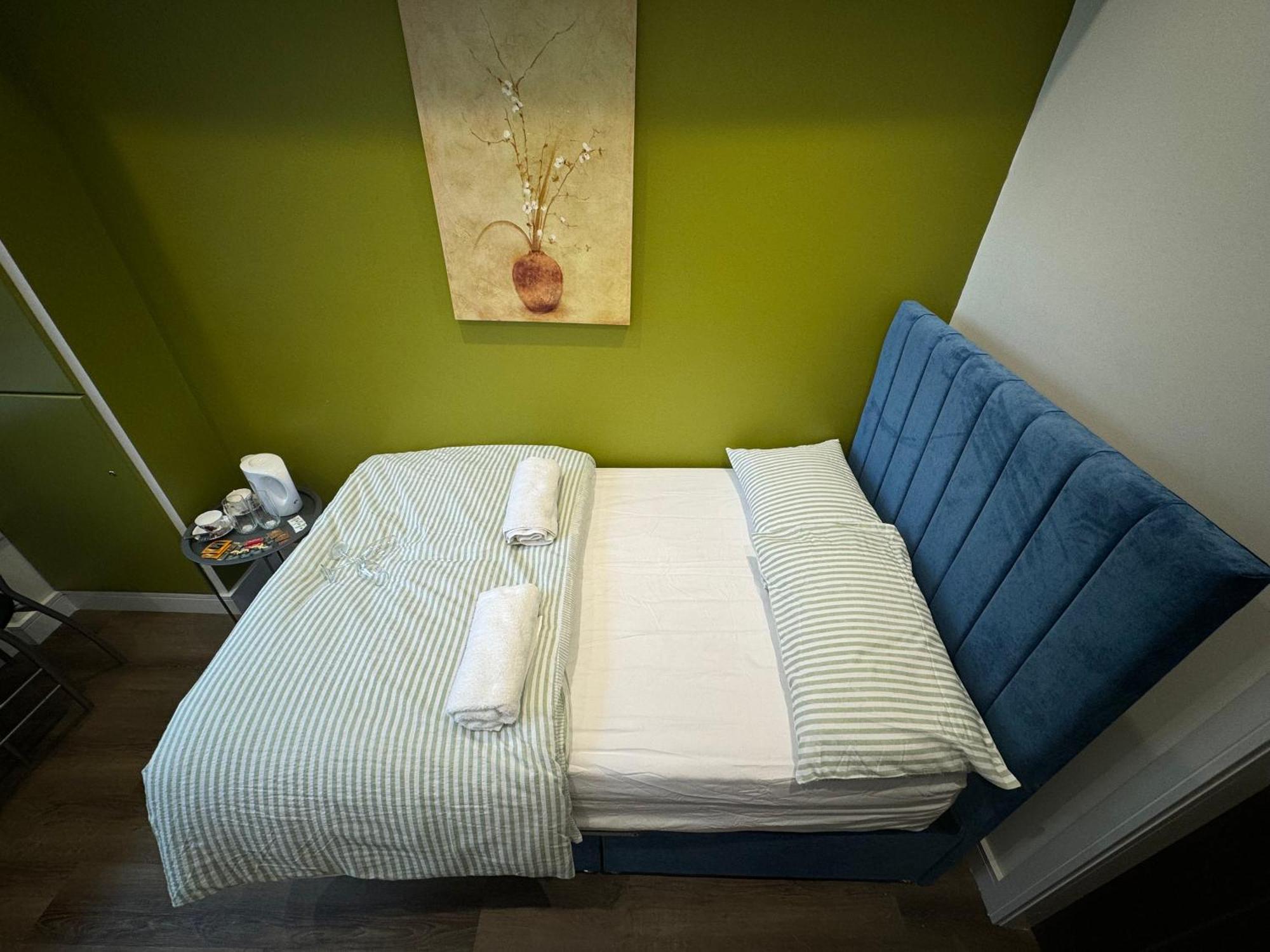 Southgate Luxury Apartments Elland Luaran gambar
