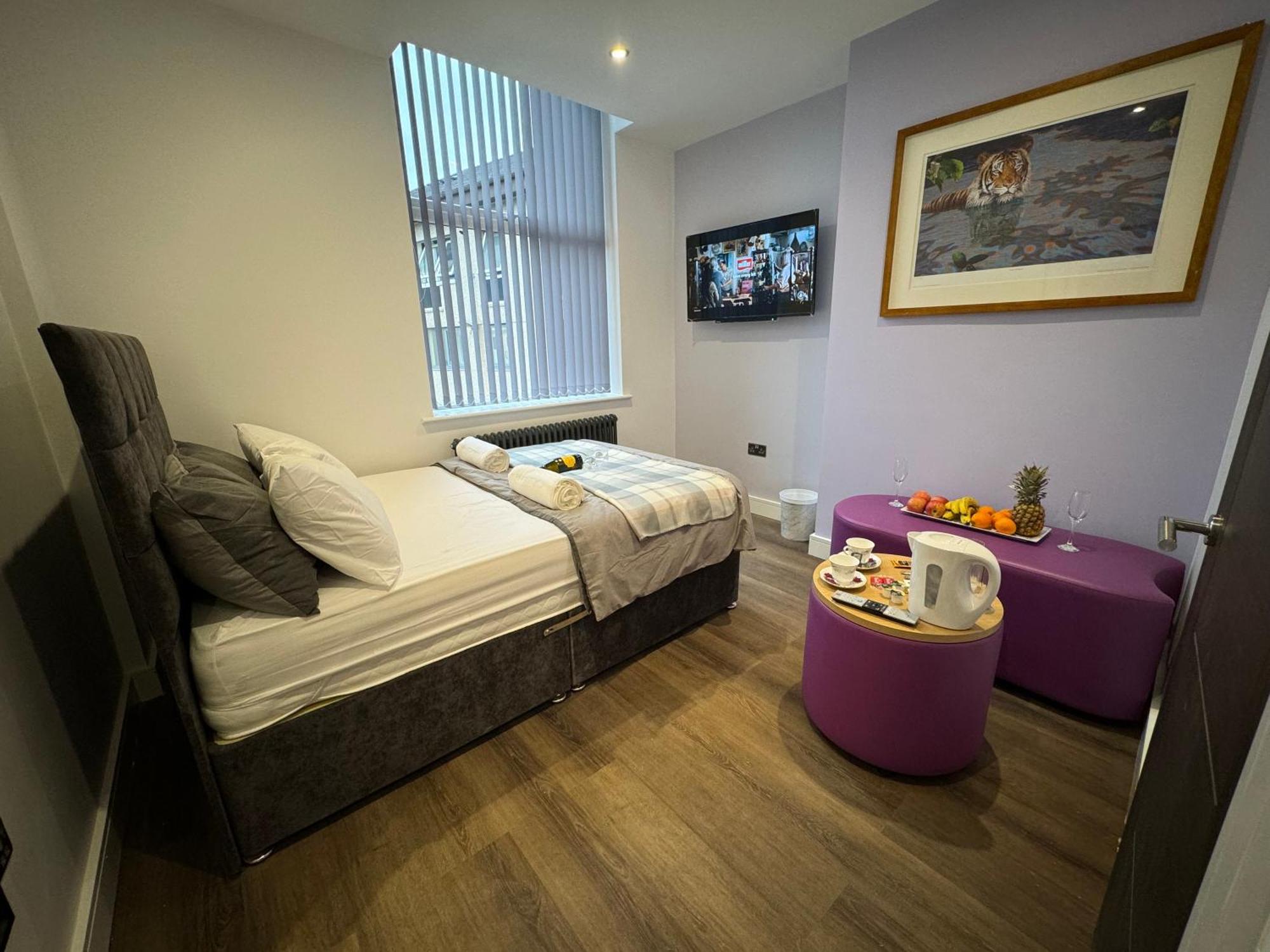 Southgate Luxury Apartments Elland Luaran gambar