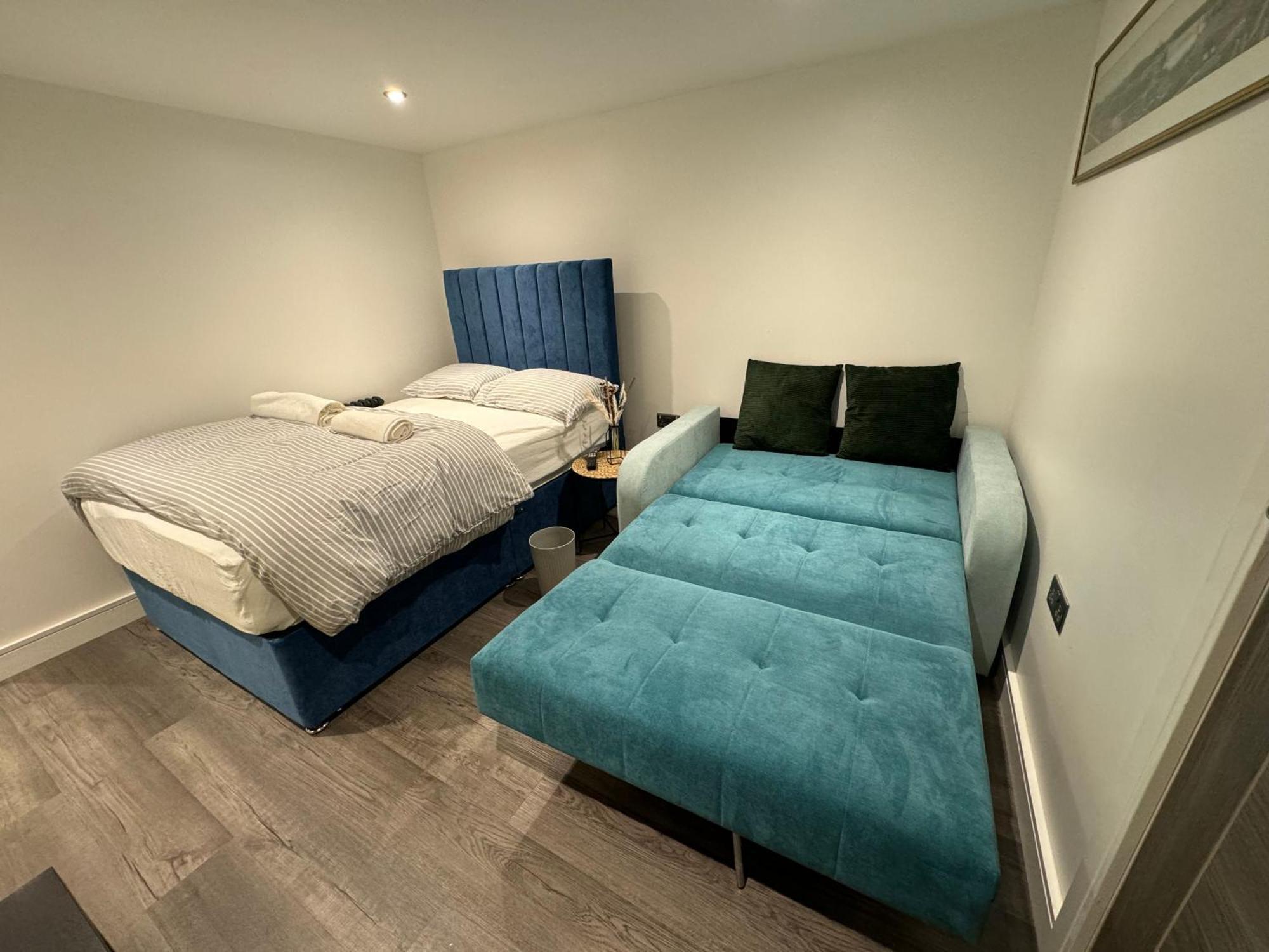 Southgate Luxury Apartments Elland Luaran gambar