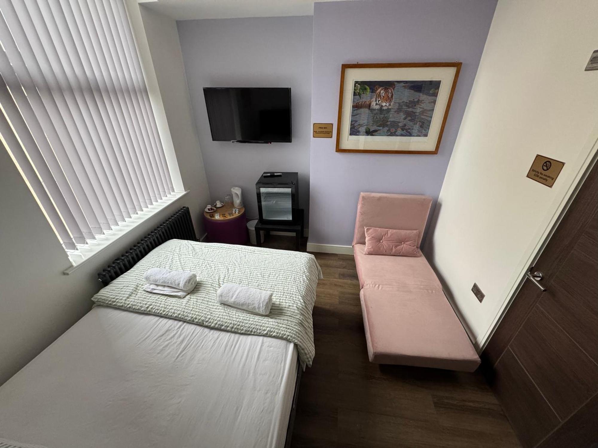 Southgate Luxury Apartments Elland Luaran gambar